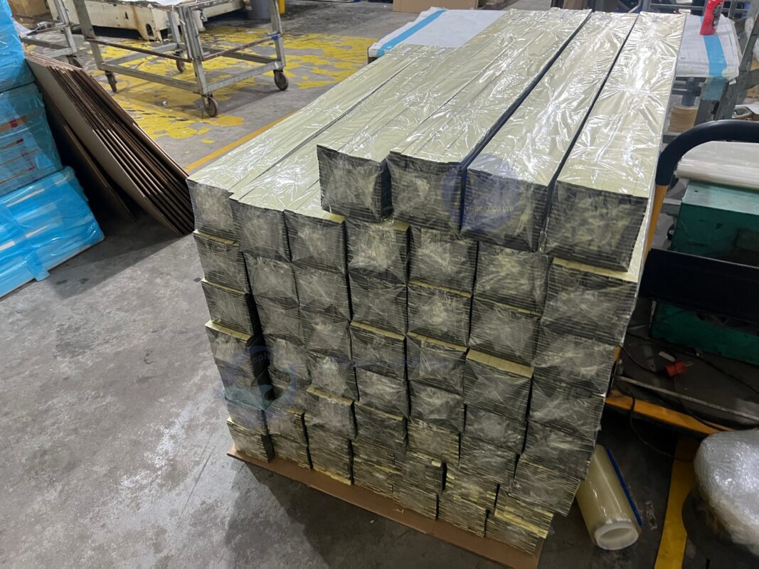 xốp thanh dựng vách dày 6 mm