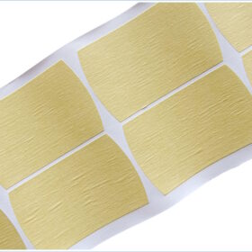 Miếng giấy kraft die-cut hình tròn che logo giúp bảo vệ bề mặt thương hiệu khi hoàn thiện giày.