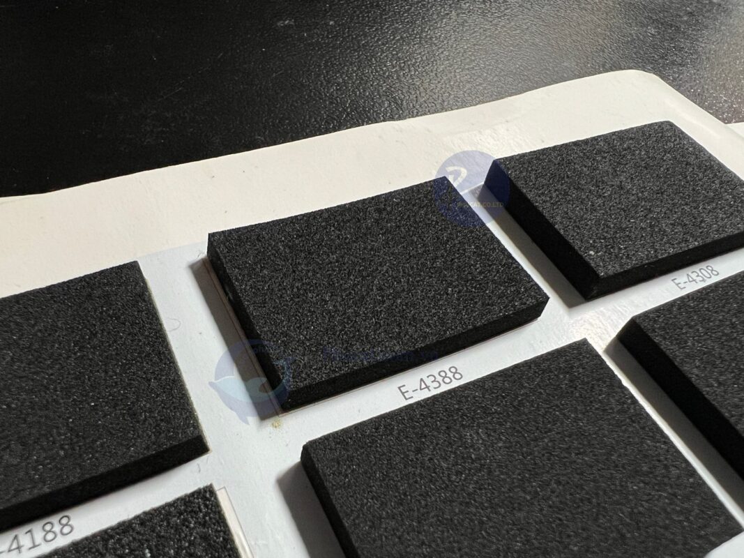 EPDM foam keo TF38 dùng làm gioăng dán kín trong ngành công nghiệp.