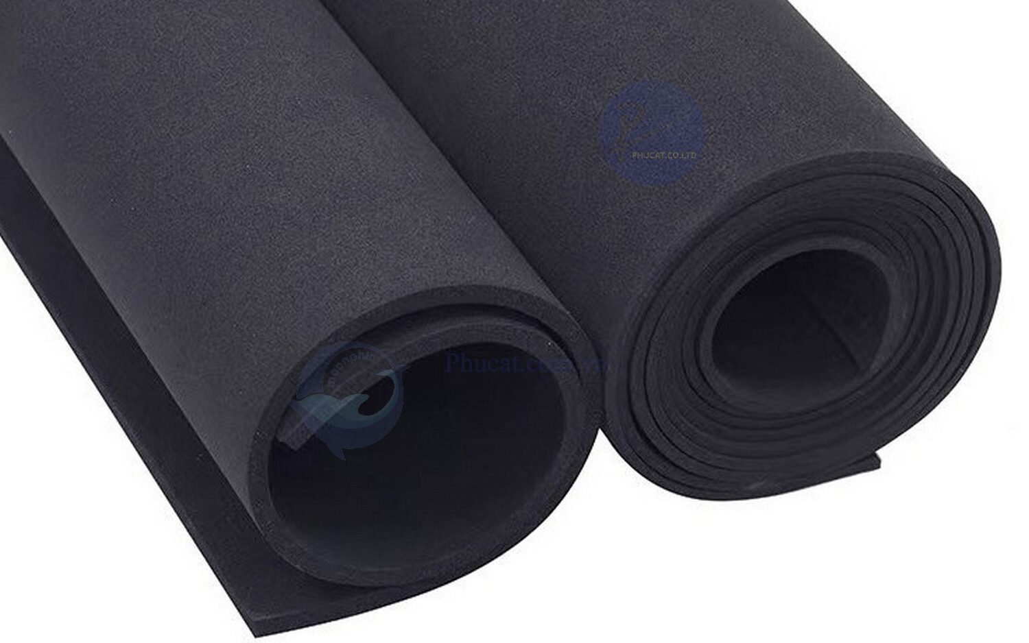 Cấu trúc xốp EPDM đàn hồi cao giúp chống nước và chịu thời tiết khắc nghiệt.