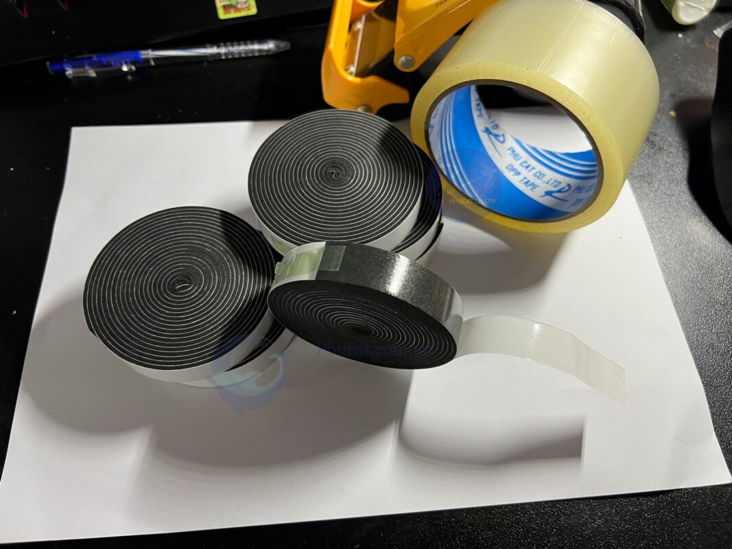 băng dính xốp keo chống nước không lõi